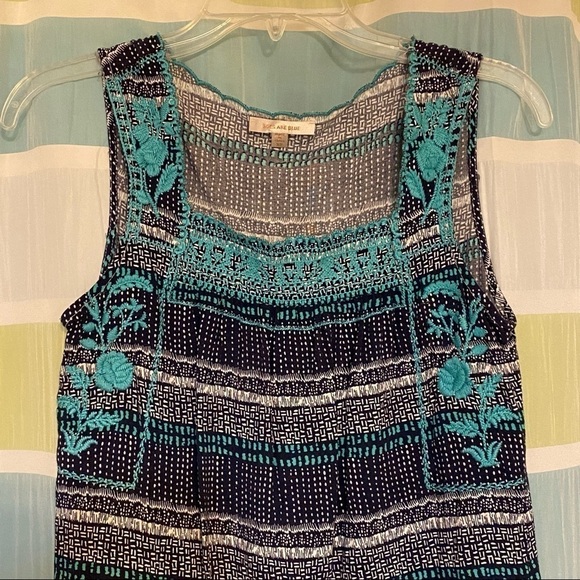 Skies Are Blue Embroidered Tank Top Sz XS - Picture 7 of 8